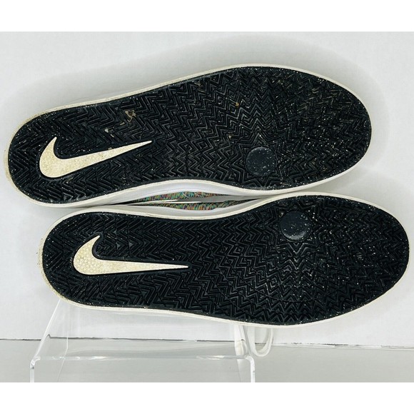 Nike SB Check Shoes - Picture 7 of 9